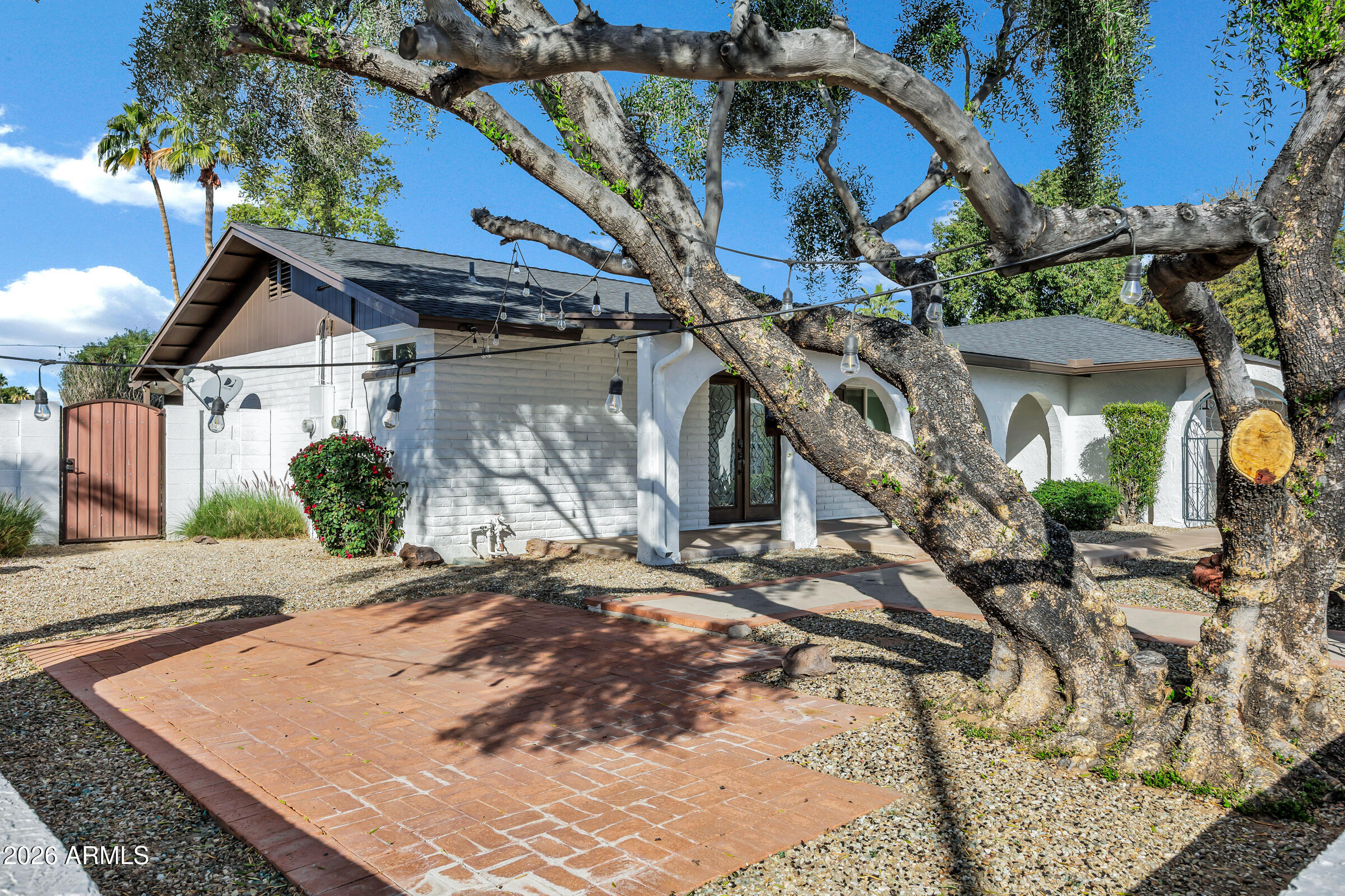 11202 North 42nd Place Phoenix, AZ 85028 - Photo 48 of 55 11202 North 42nd Pl-66