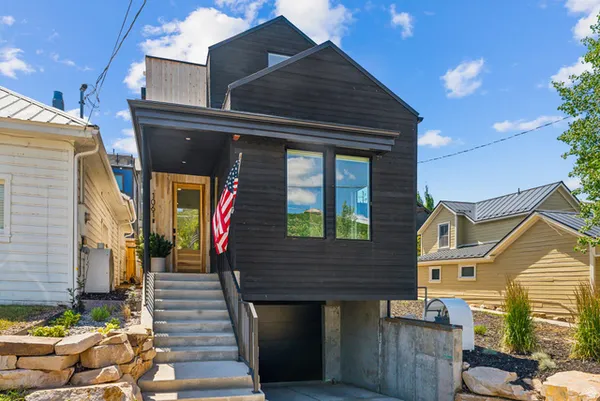 $4,095,000 | 1061 Woodside Avenue, Park City, UT 84060