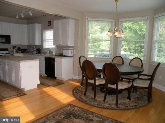 7 Keswick Road Stafford, VA 22556 - Photo 8 of 18 Kitchen