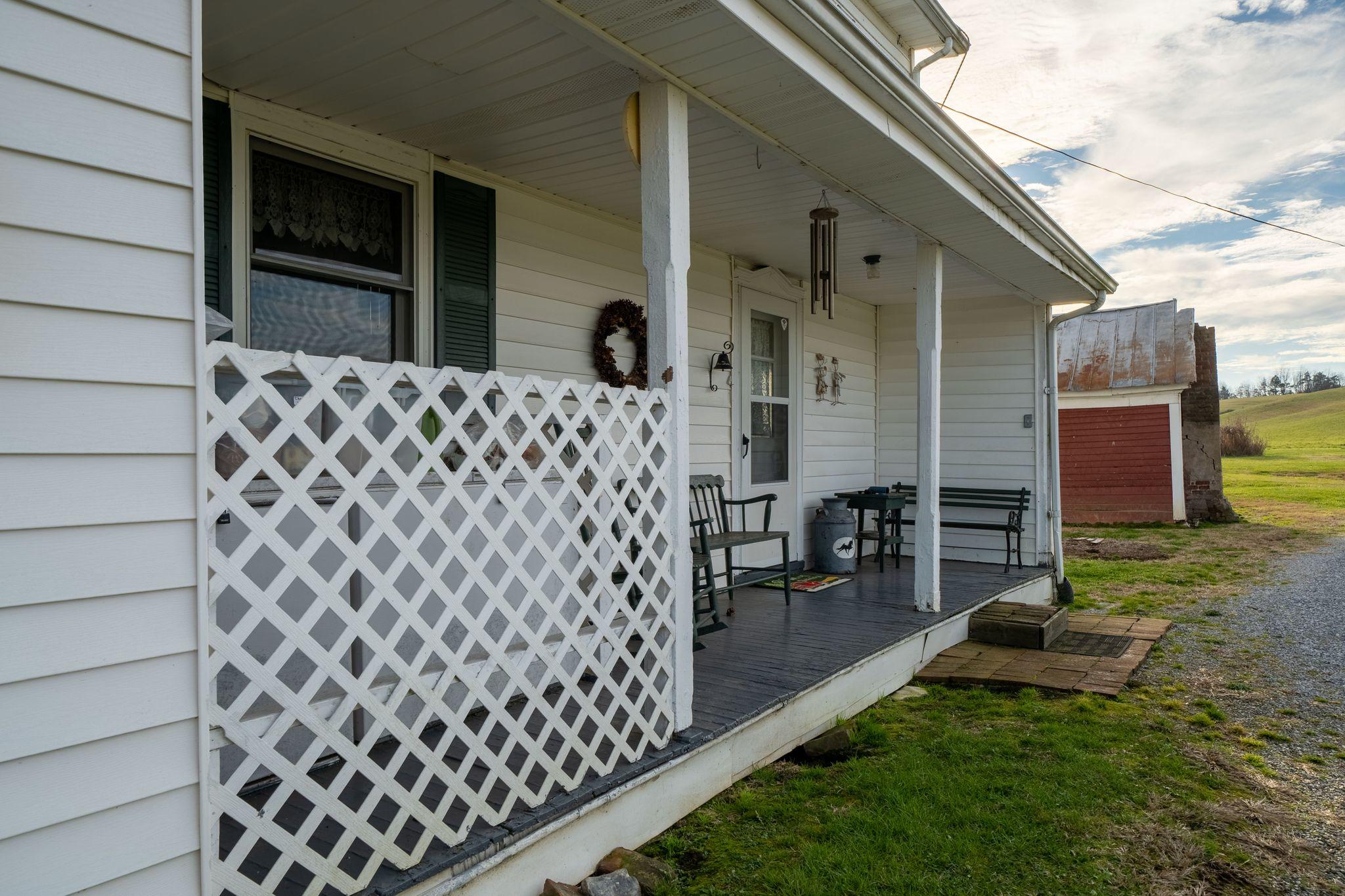 688 Shiloh Road Greeneville, TN 37745 - Photo 31 of 42 Side Porch