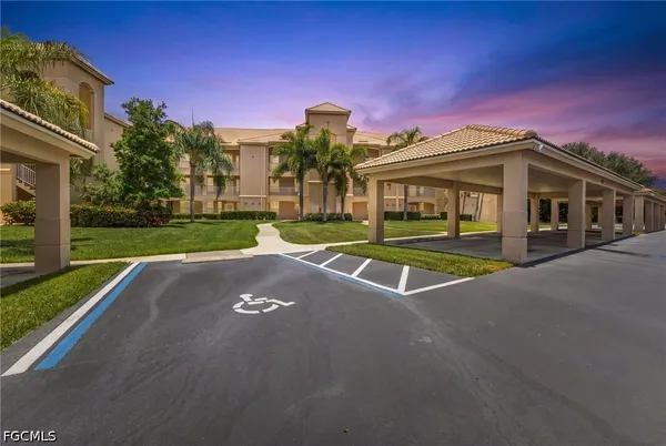 $264,900 | 9110 Southmont Cove, Unit 101, Fort Myers, FL 33908