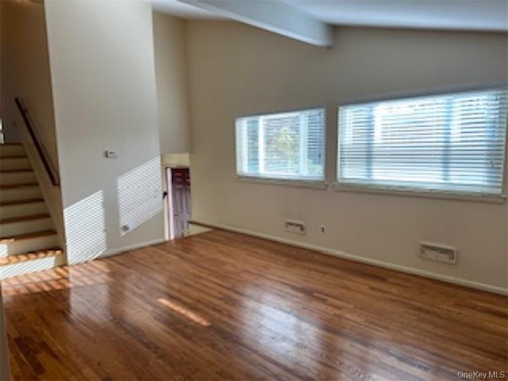 423 Springvale Road Croton-on-Hudson, NY 10520 - Photo 3 of 30