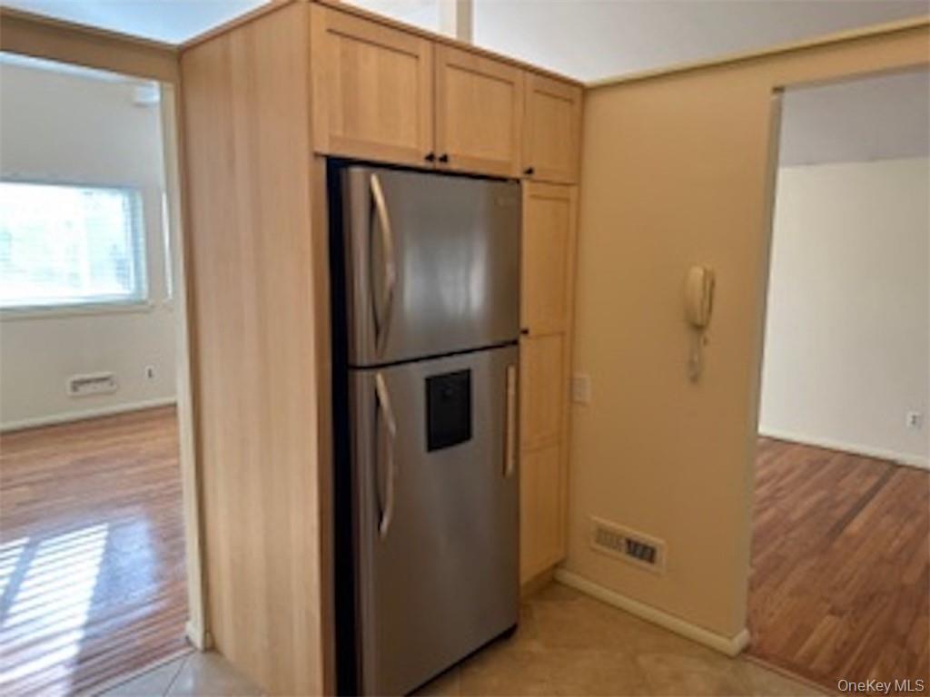 423 Springvale Road Croton-on-Hudson, NY 10520 - Photo 7 of 30