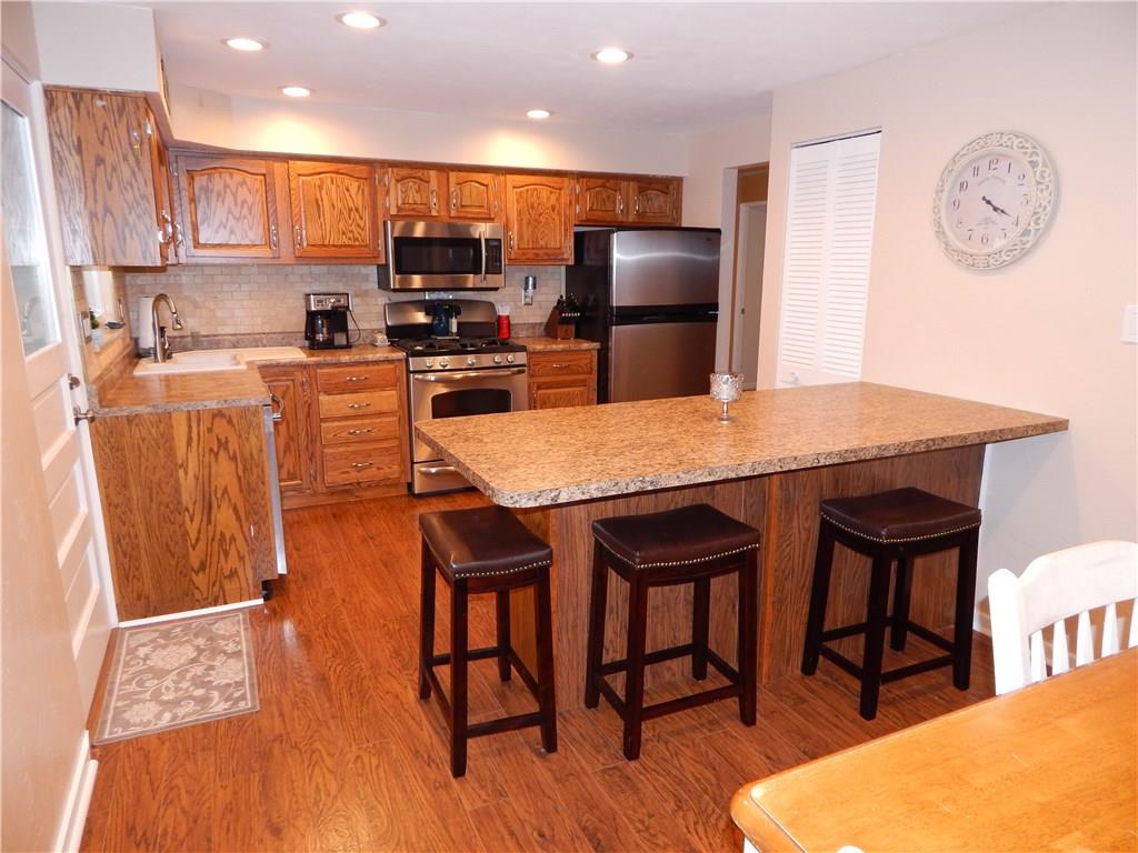 440 Orchard Spring Road Pittsburgh, PA 15220 - Photo 8 of 24 Gallery Image 8