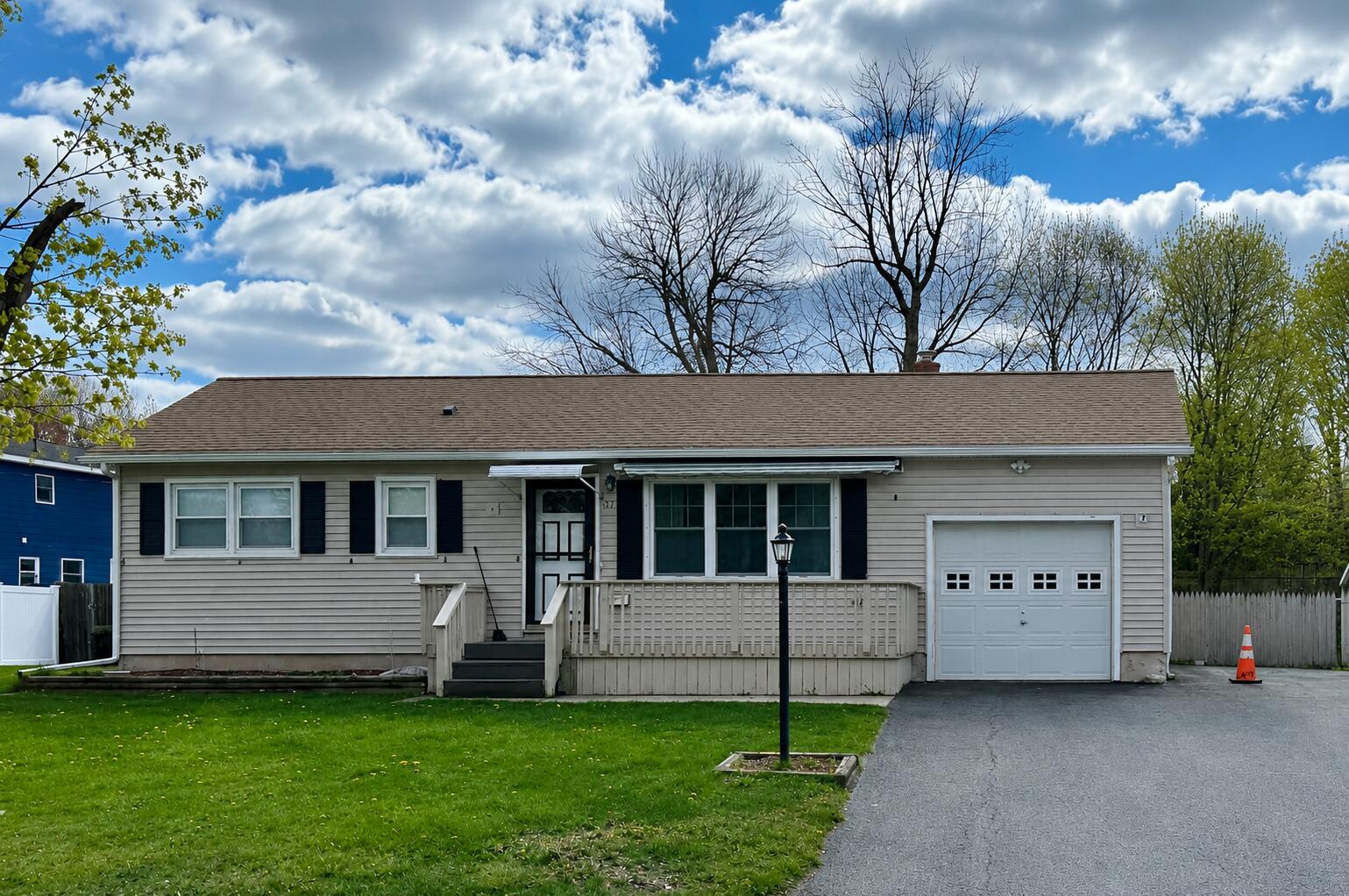 37 Prospect Avenue Plattsburgh, NY 12901 - Photo 1 of 33