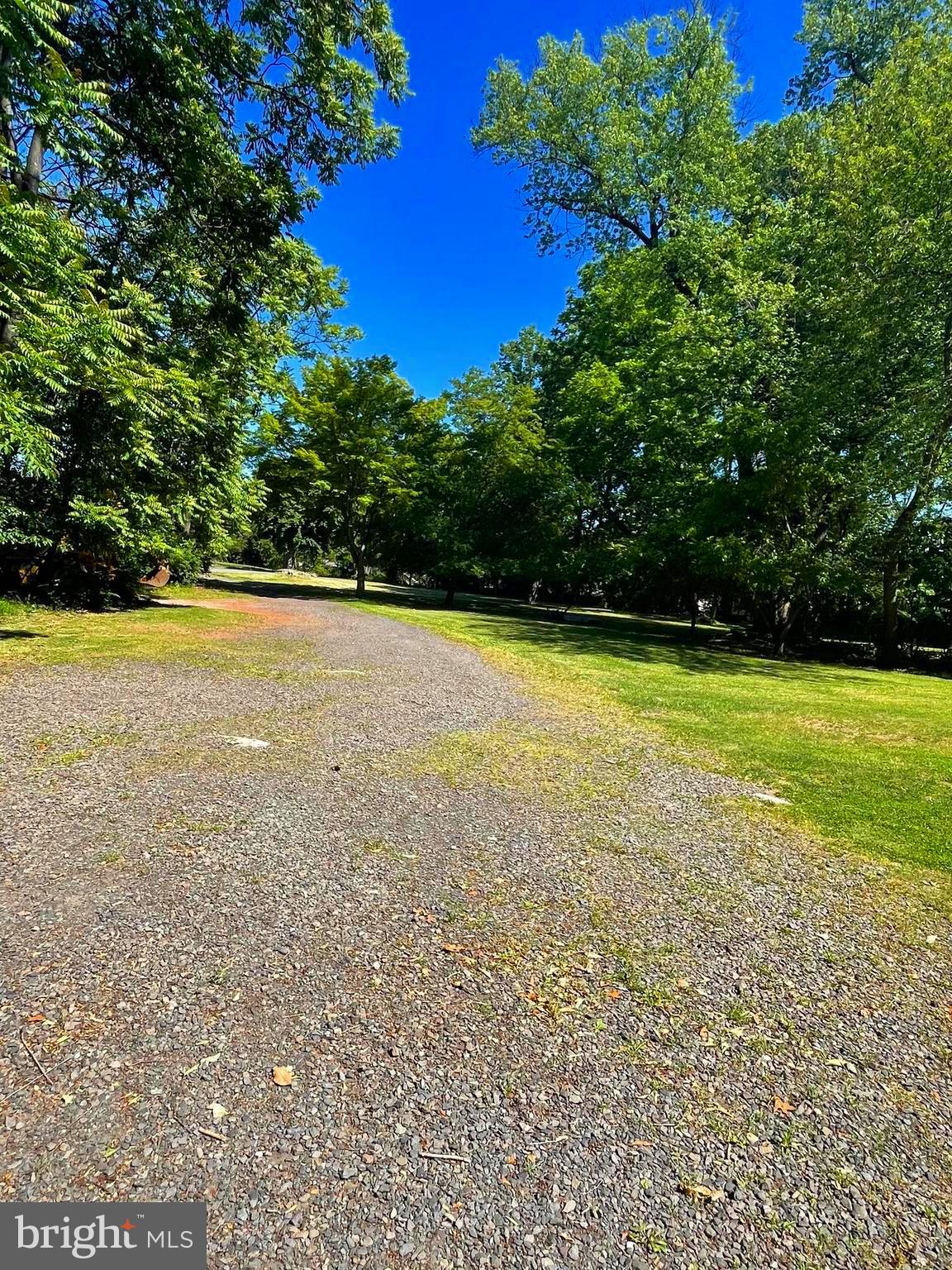 1453 Makefield Road Yardley, PA 19067 - Photo 46 of 46 Long Driveway
