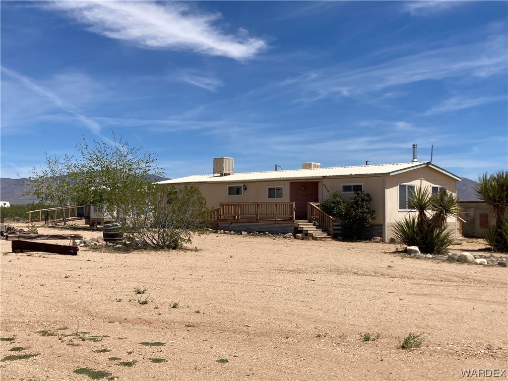 5554 Davis Road Golden Valley, AZ 86413 - Photo 1 of 73