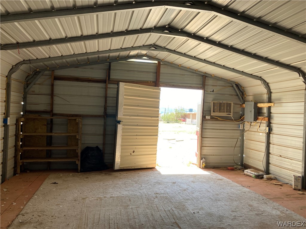 5554 Davis Road Golden Valley, AZ 86413 - Photo 32 of 73