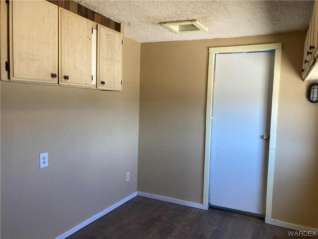 5554 Davis Road Golden Valley, AZ 86413 - Photo 44 of 73