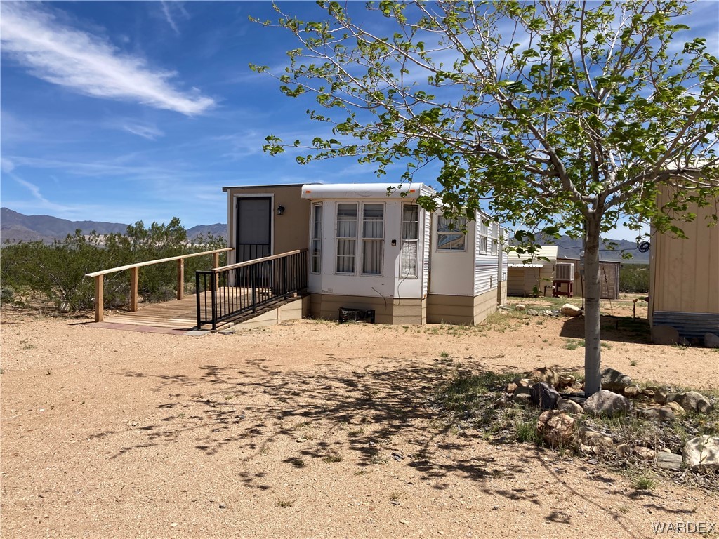 5554 Davis Road Golden Valley, AZ 86413 - Photo 50 of 73
