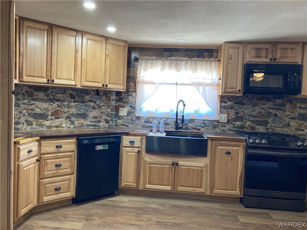 5554 Davis Road Golden Valley, AZ 86413 - Photo 6 of 73