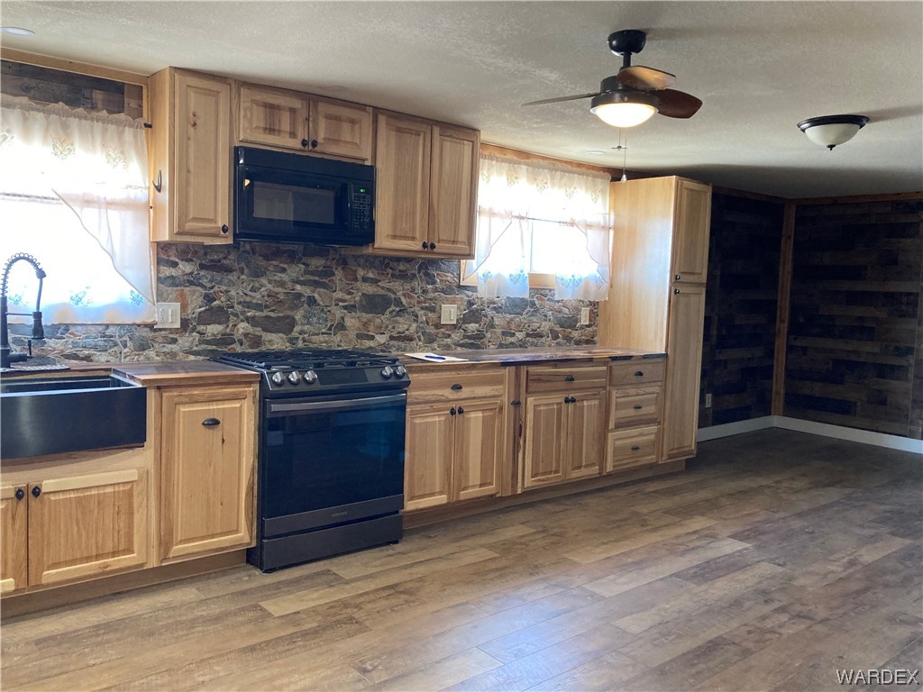 5554 Davis Road Golden Valley, AZ 86413 - Photo 7 of 73