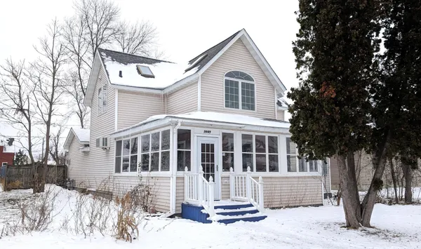 $295,000 | 1007 Dewey Avenue Northeast, Bemidji, MN 56601