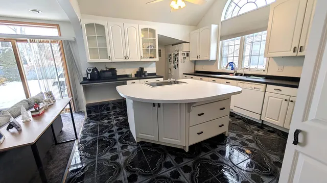 $295,000 | 1007 Dewey Avenue Northeast, Bemidji, MN 56601