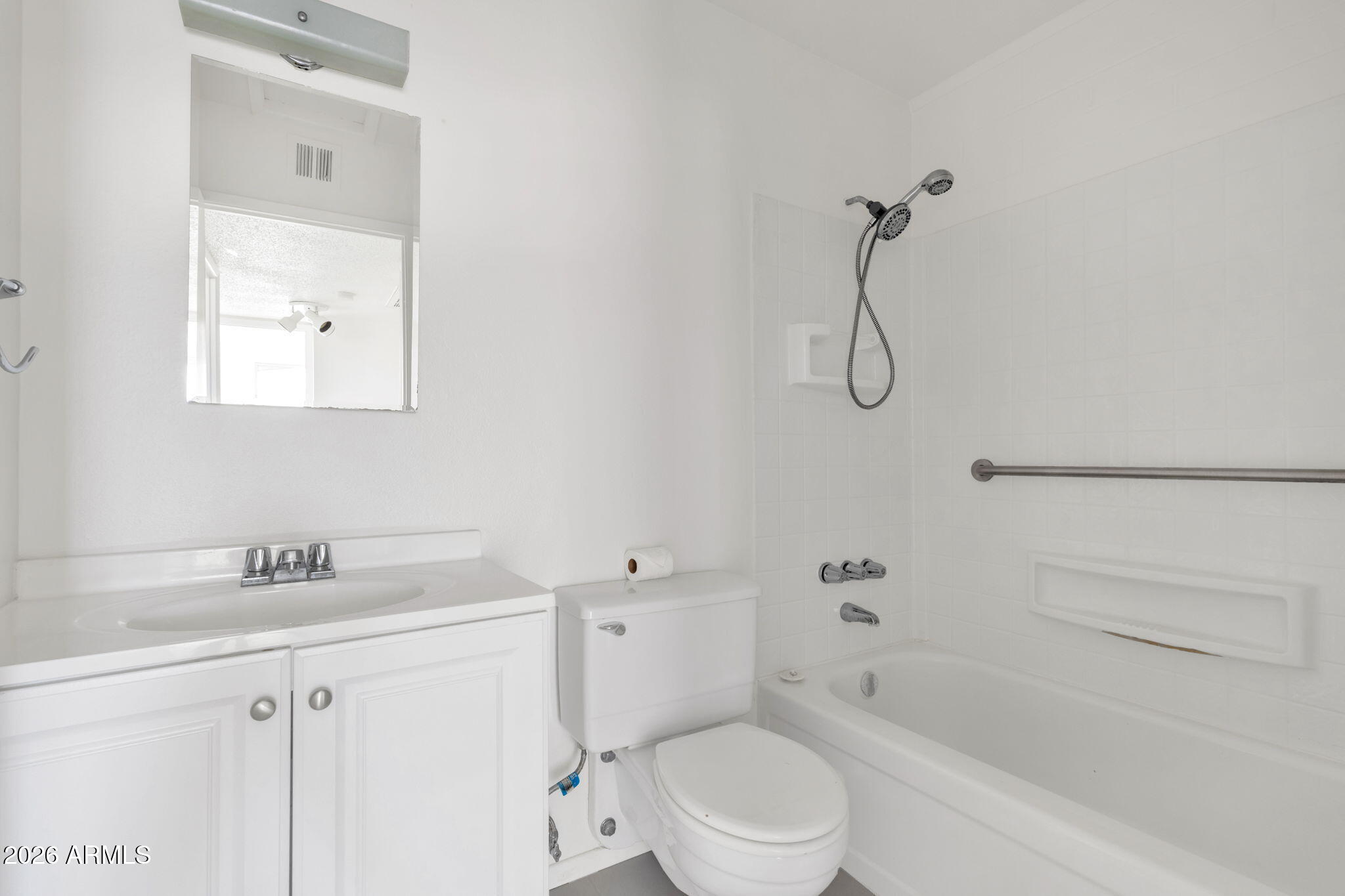 815 North Hayden Road, Unit B14 Scottsdale, AZ 85257 - Photo 15 of 23 Bathroom