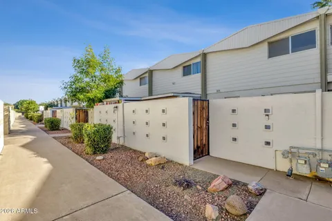 a house view with a outdoor space