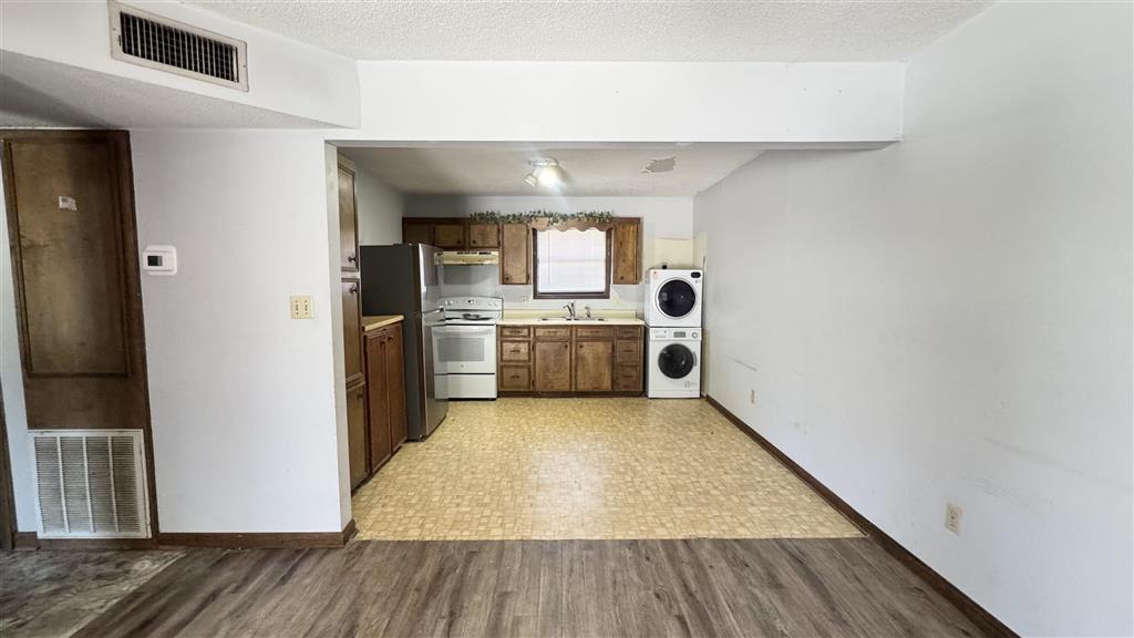 1346 South Post Oak Road Sulphur, LA 70663 - Photo 3 of 6