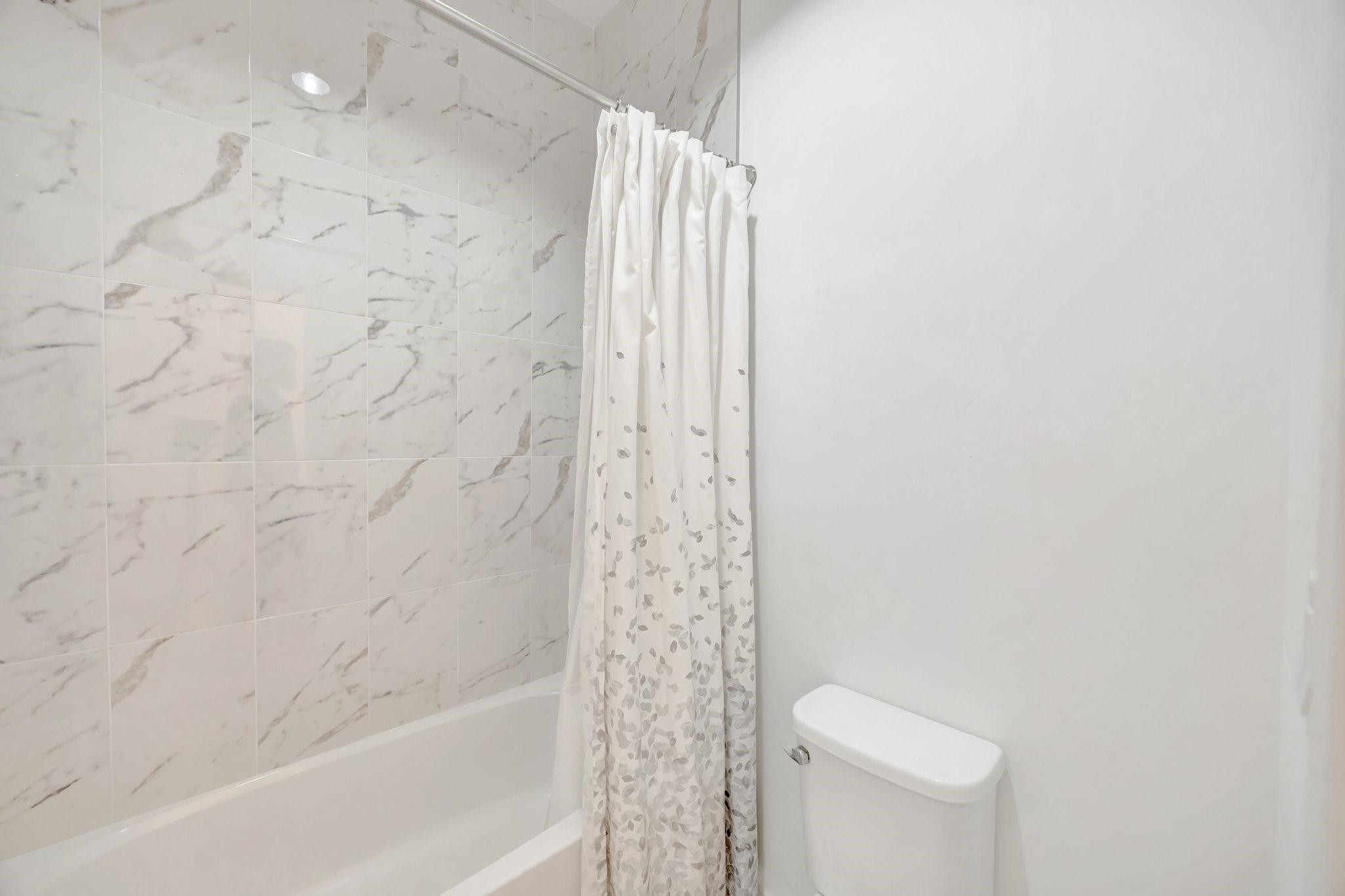 17624 Southwest 149th Place Miami, FL 33187 - Photo 19 of 49 Photo 19