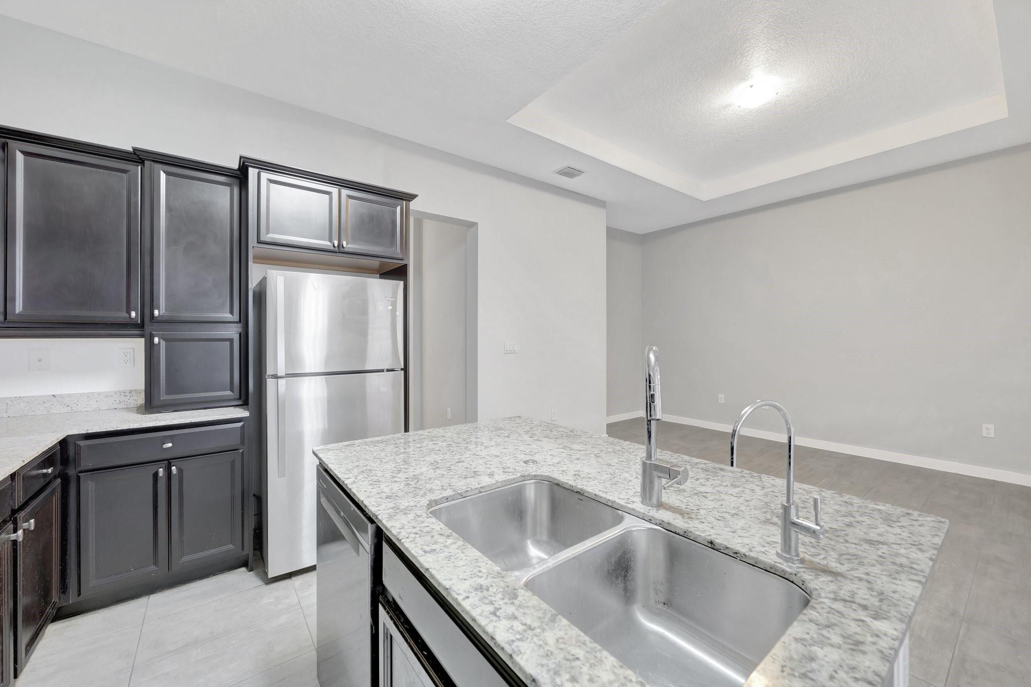 17624 Southwest 149th Place Miami, FL 33187 - Photo 4 of 49 Photo 4