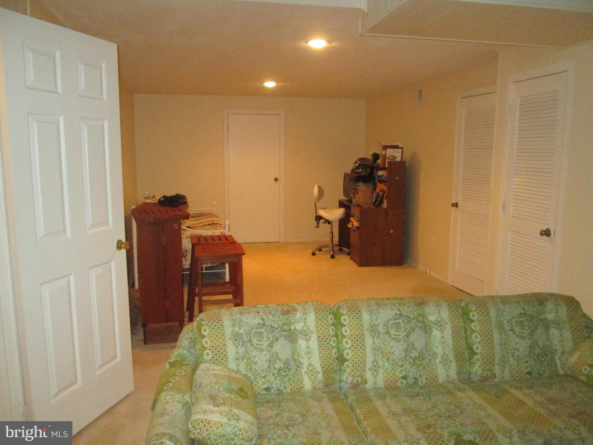12309 Sandy Point Court Silver Spring, MD 20904 - Photo 9 of 33 Gallery Image 9