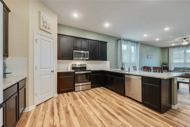 $370,000 | 2050 Viva Road, Bryan, TX 77807