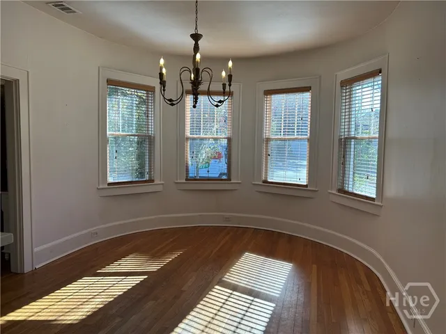 $2,500 | 1106 East 51st Street, Savannah, GA 31404