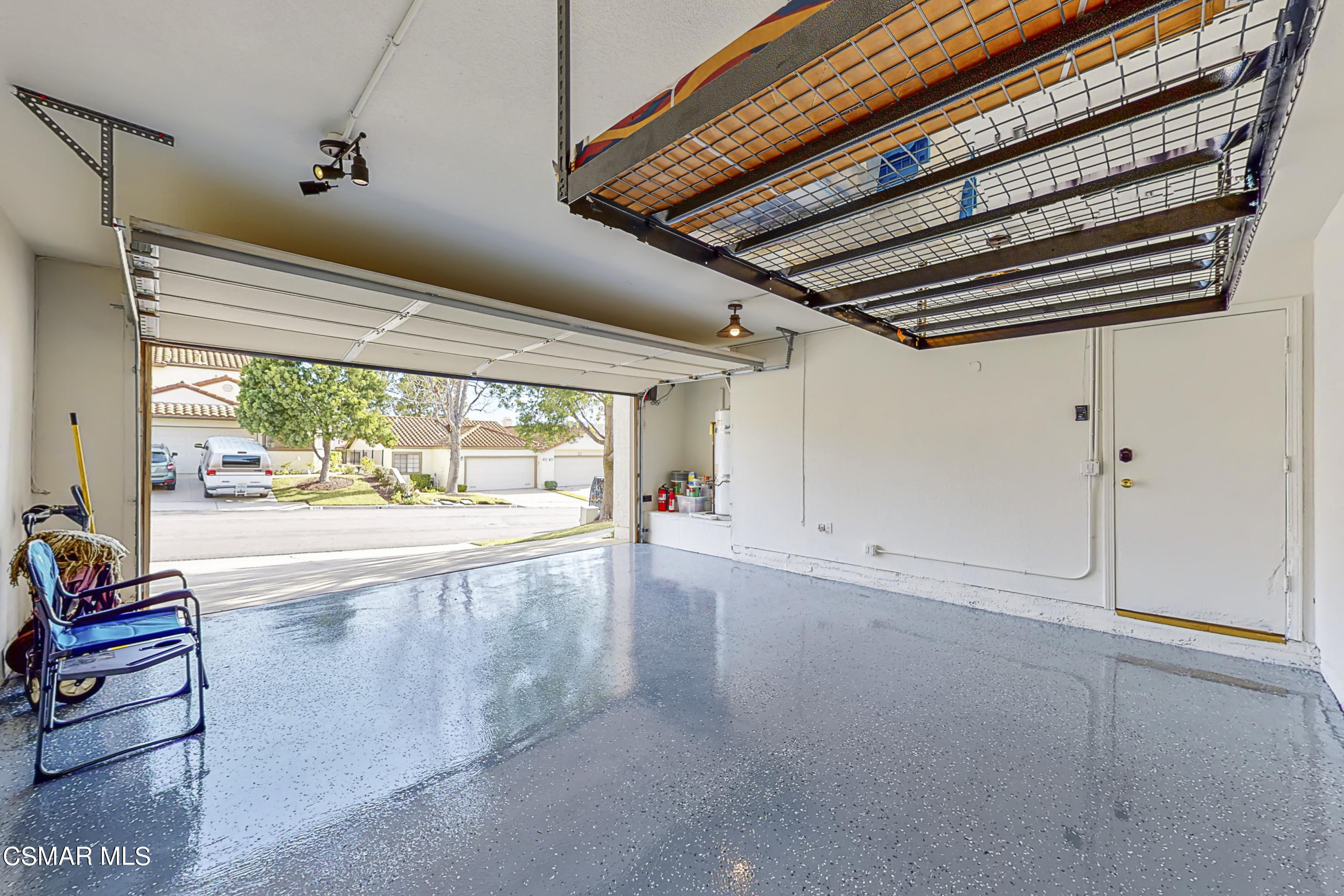 657 Cartpath Place Simi Valley, CA 93065 - Photo 24 of 50 a view of an empty room