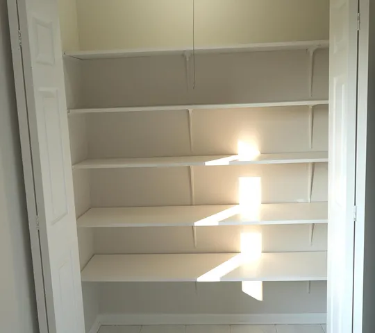 $164,000 | 9935 El Cameno Real Drive, Unit 1A, Orland Park, IL 60462