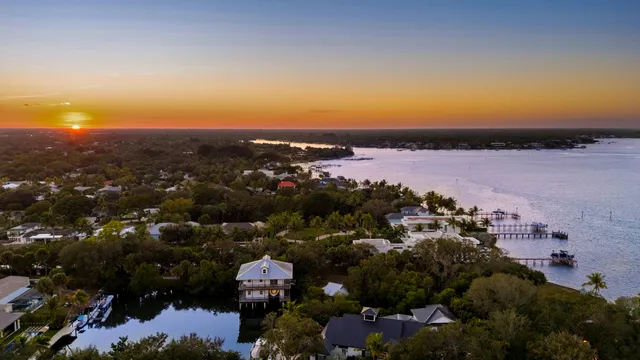 $7,950,000 | 953 Thayer Lane, Jupiter, FL 33458