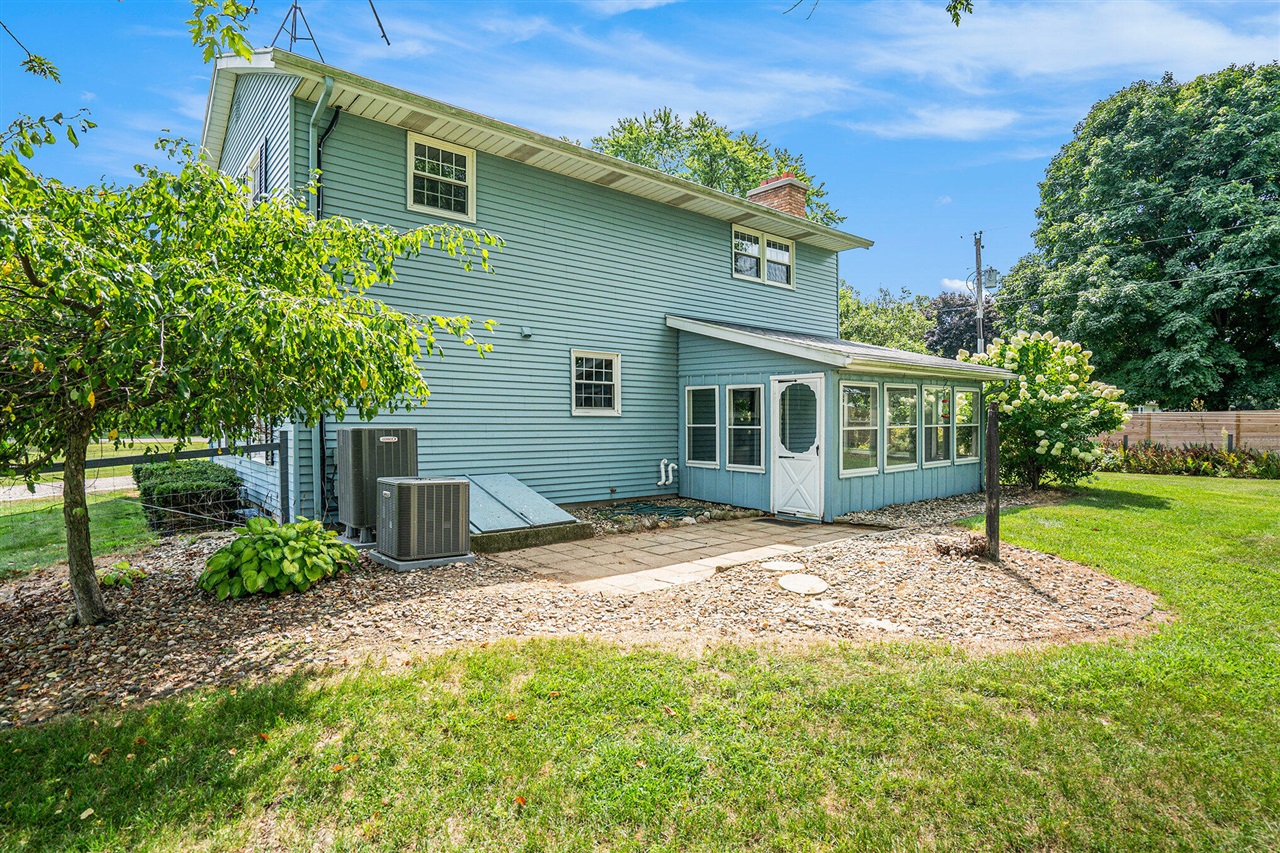 67234 Blue School Road Constantine, MI 49042 - Photo 25 of 30