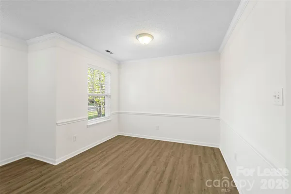 $2,095 | 15505 De Havilland Drive, Charlotte, NC 28278