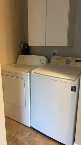 $2,600 | 726 Randolph Avenue, St. Paul, MN 55102