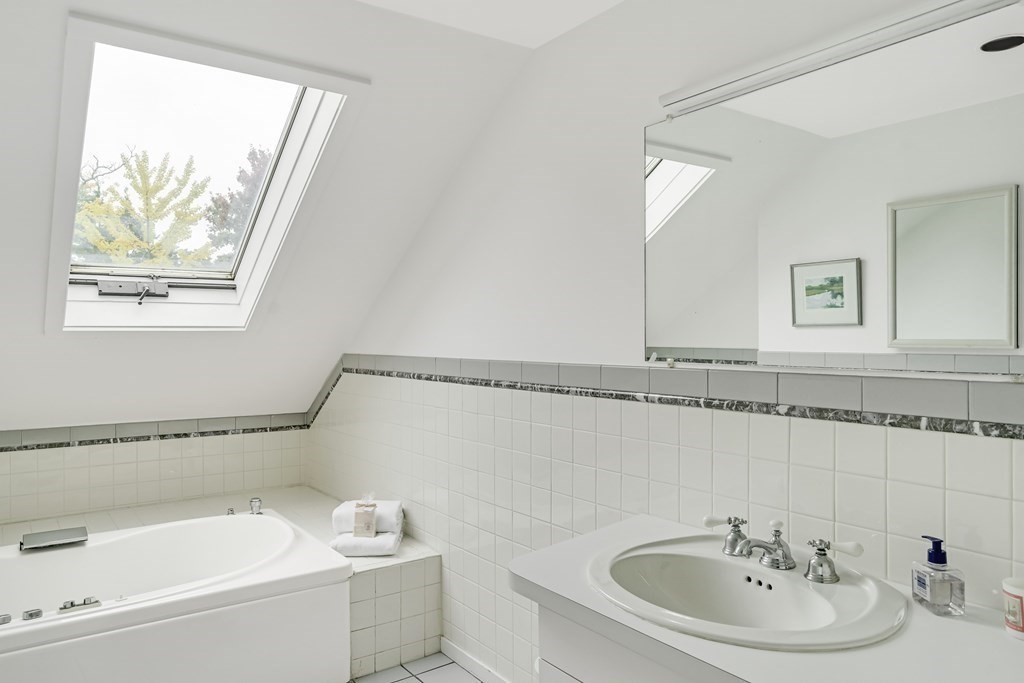 7 Shepard Street Cambridge, MA 02138 - Photo 12 of 14