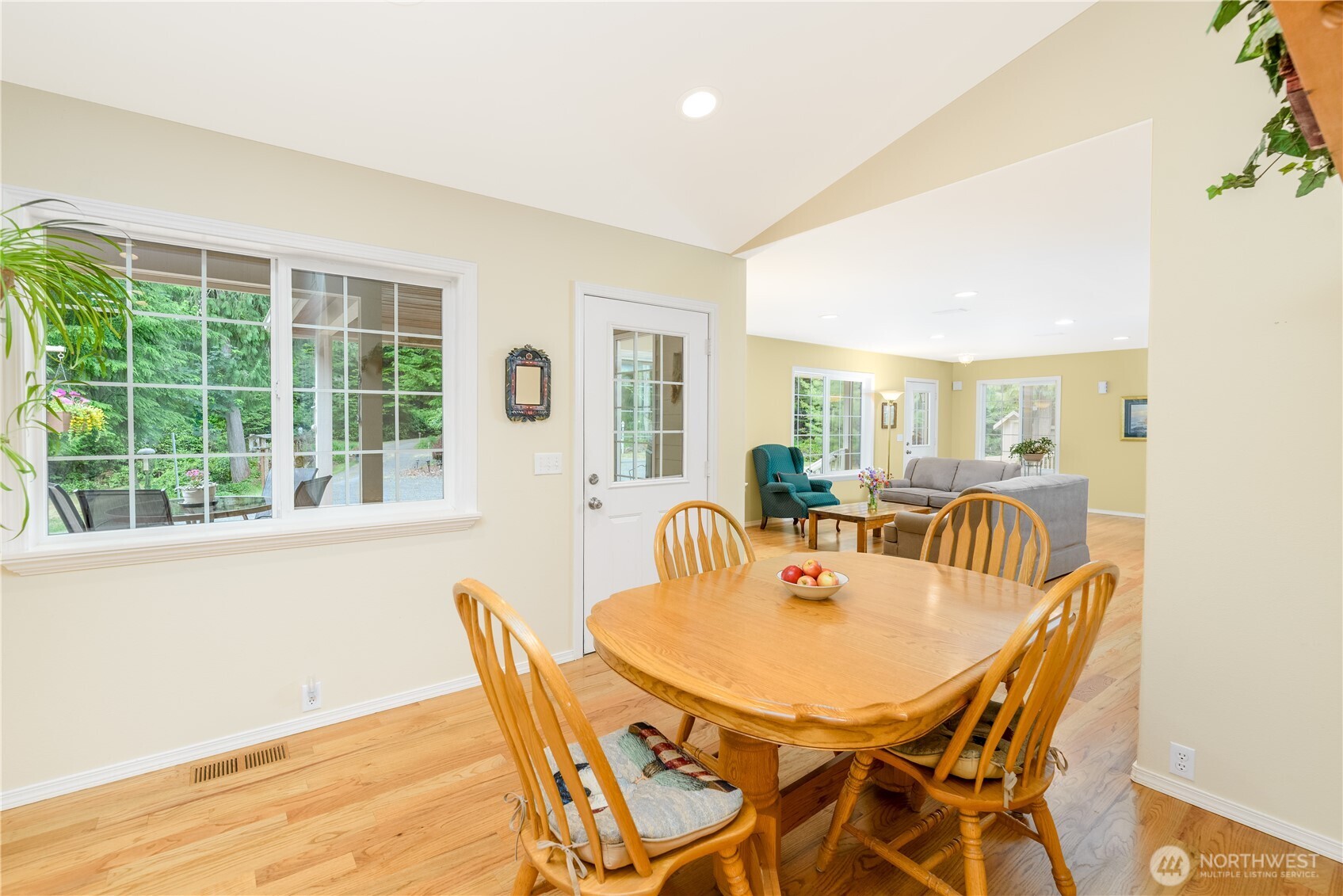 3359 O Brien Road Port Angeles, WA 98362 - Photo 7 of 40
