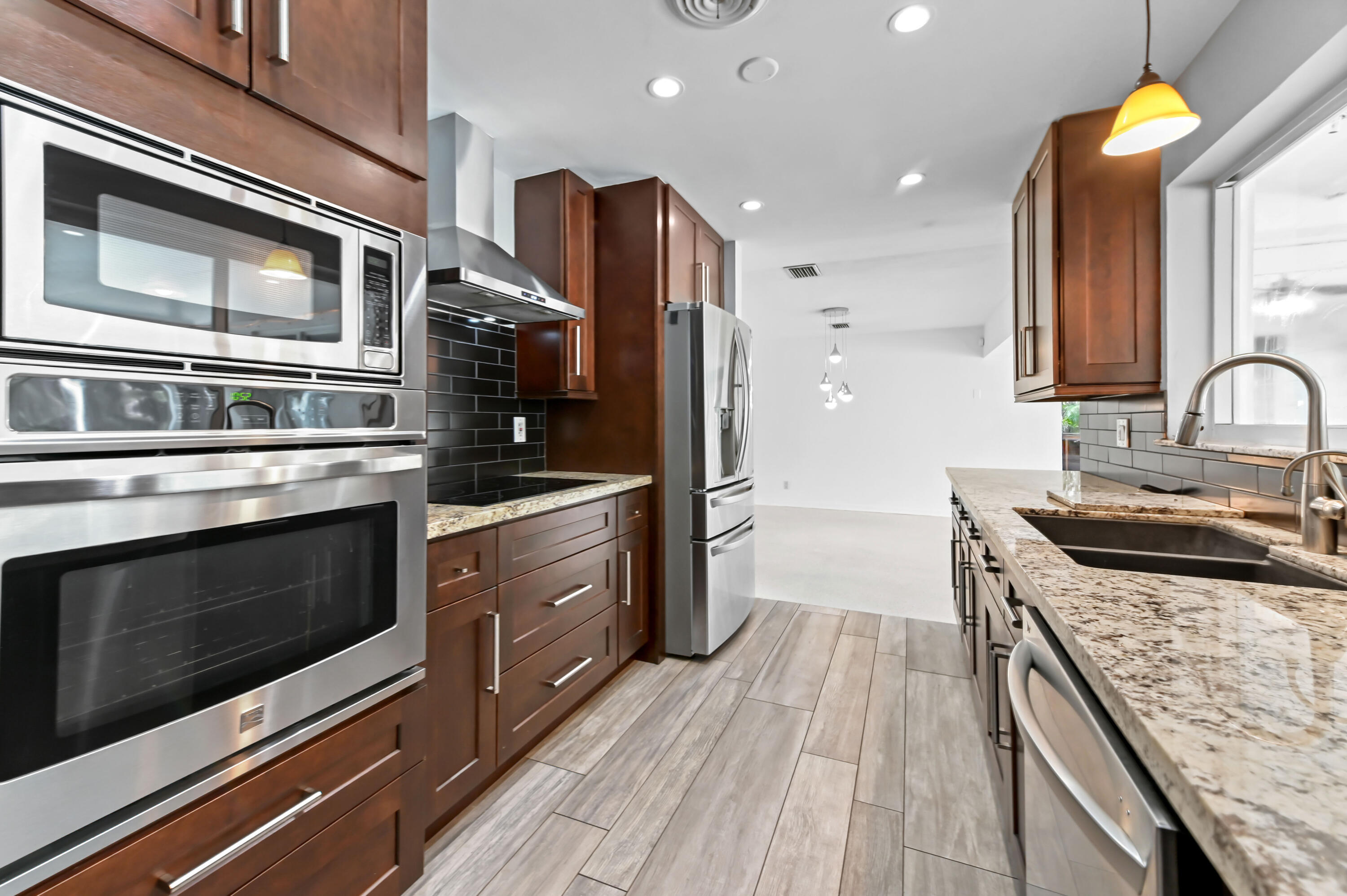 999 Northwest 3rd Avenue Boca Raton, FL 33432 - Photo 10 of 24 10 Kitchen 01