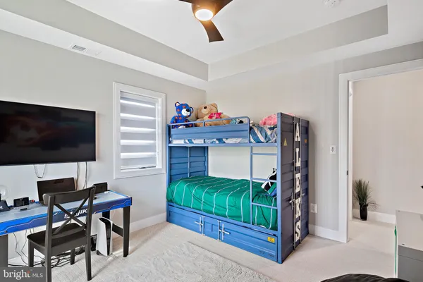 $8,997 | 1550 13th Street South, Arlington, VA 22204