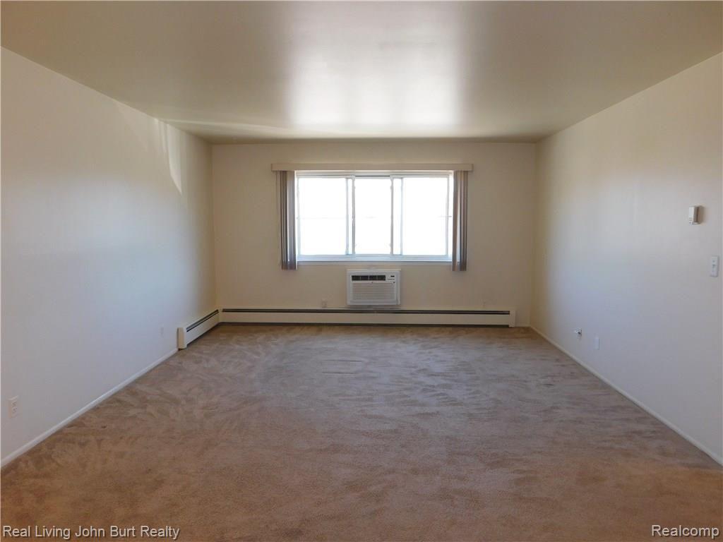 805 Plate Street, Unit 210 Rochester, MI 48307 - Photo 8 of 21