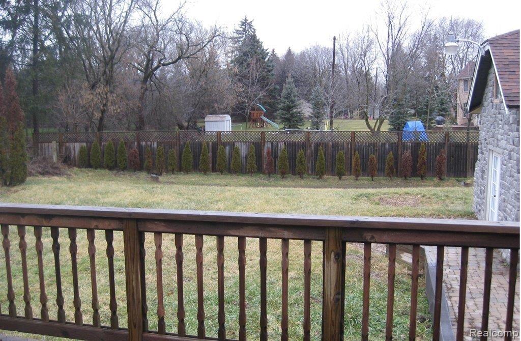 322 South Boulevard Rochester, MI 48307 - Photo 9 of 10 IMG_1514.JPG
