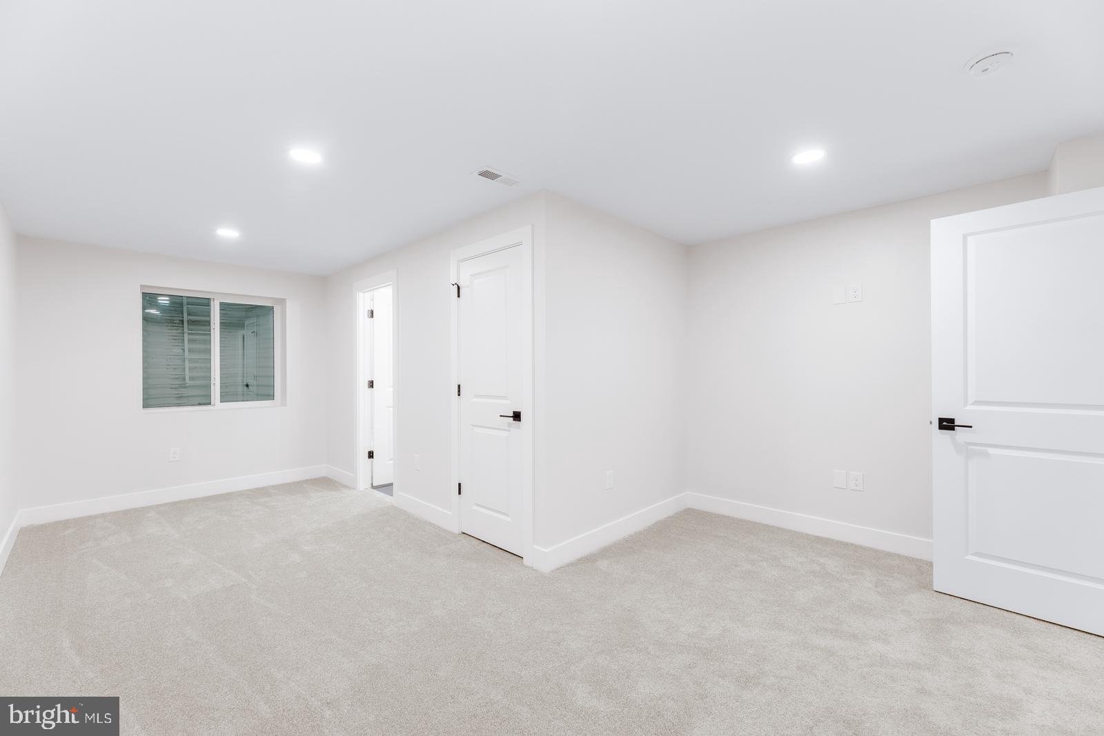 866 Hulmeville Road Langhorne, PA 19047 - Photo 52 of 63 an empty room with windows