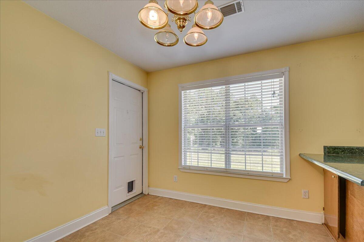 5872 Goette Road Dearing, GA 30808 - Photo 9 of 25 09-109