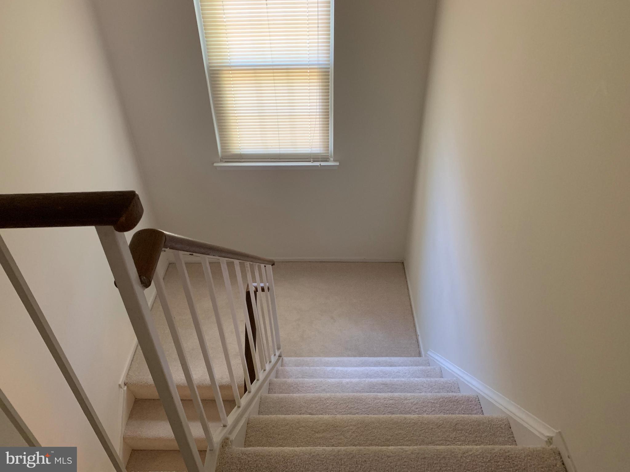 2430 Ridgehampton Court Reston, VA 20191 - Photo 6 of 20