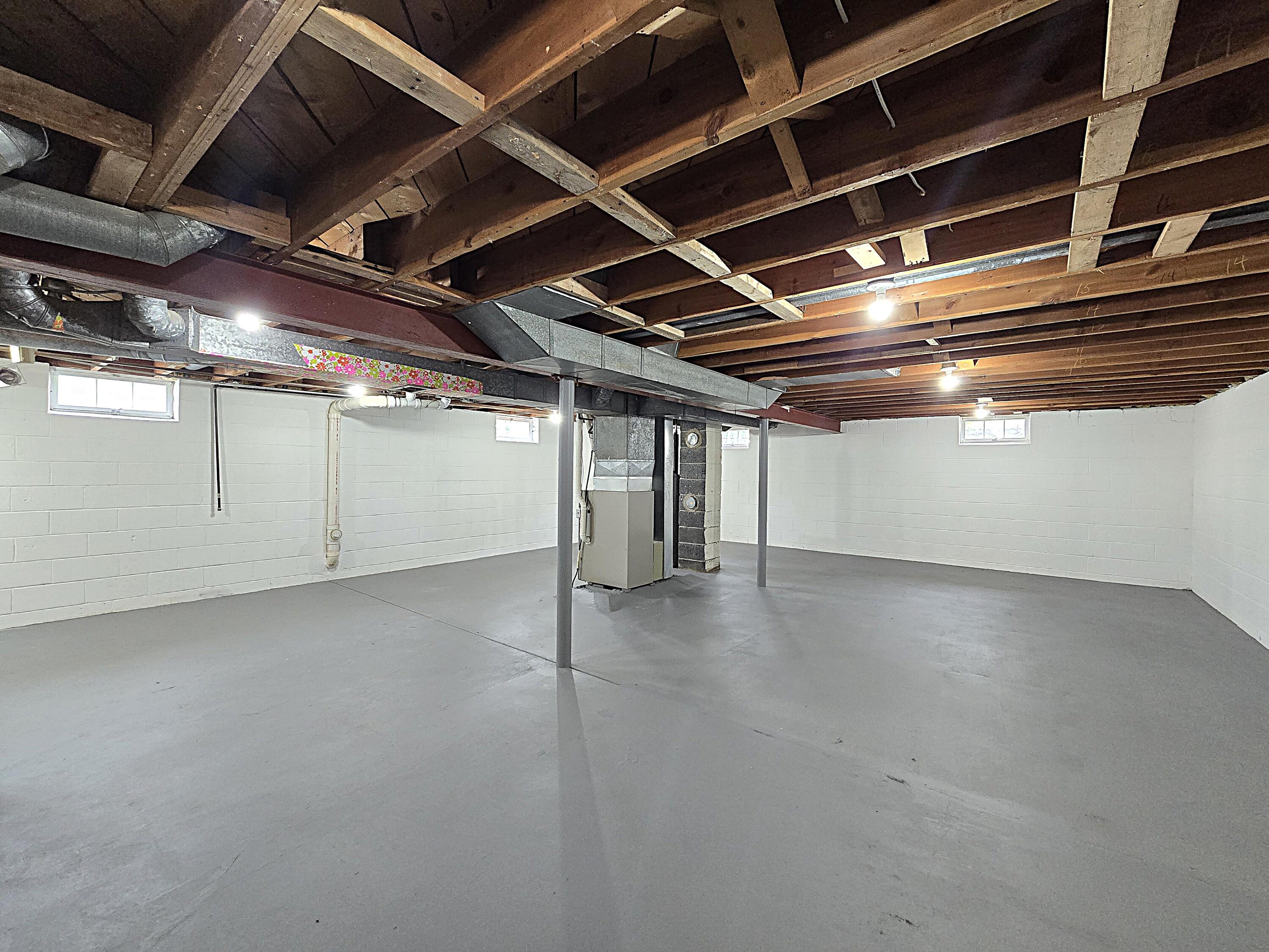 W136N7015 Claas Road Menomonee Falls, WI 53051 - Photo 43 of 54 Clean Basement