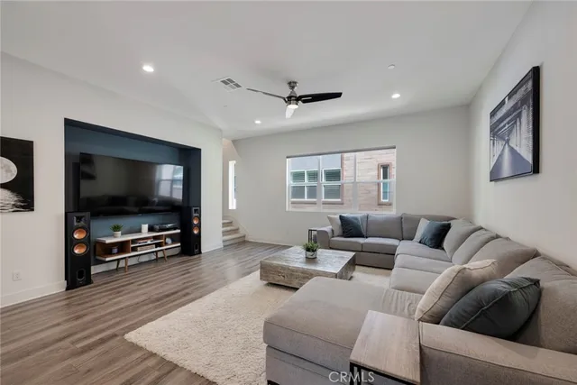 $6,500 | 987 East Mason Lane, Unit 130, Anaheim, CA 92805