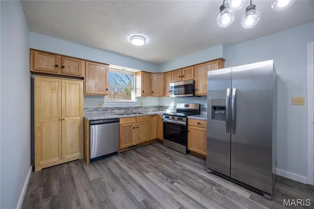 $205,000 | 425 Sycamore Street, Jackson, MO 63755