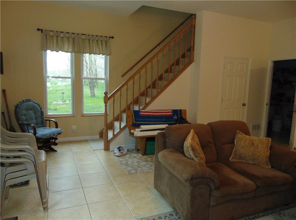 266 South Cottage Road Mercer, PA 16137 - Photo 2 of 25