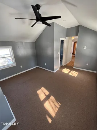 $1,225 | 372 Highway 43, Unit 2W, Stephentown, NY 12168