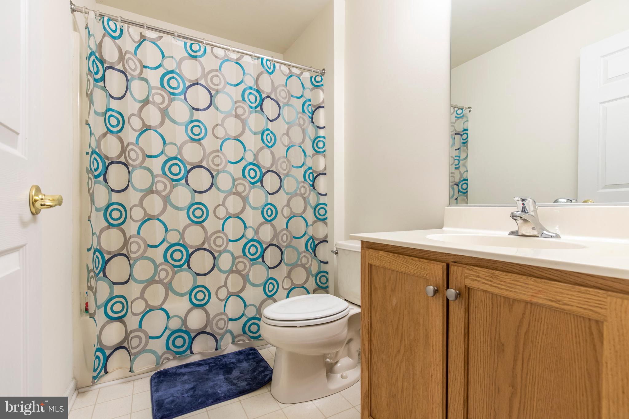 1643 Boxwood Road Garnet Valley, PA 19060 - Photo 15 of 17 Full bath in loft