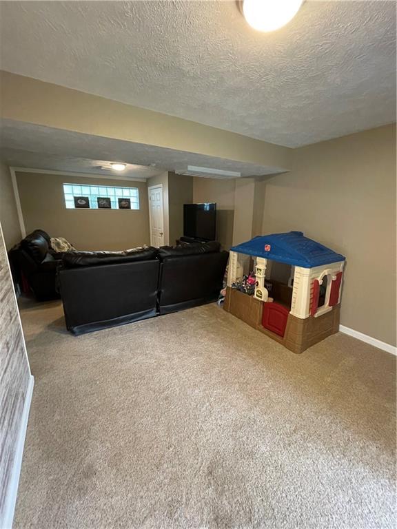 17 Truman Road Charleroi, PA 15022 - Photo 23 of 25 Gallery Image 23
