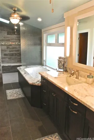 $8,000 | 419 Kawailoa Road, Unit C, Kailua, HI 96734