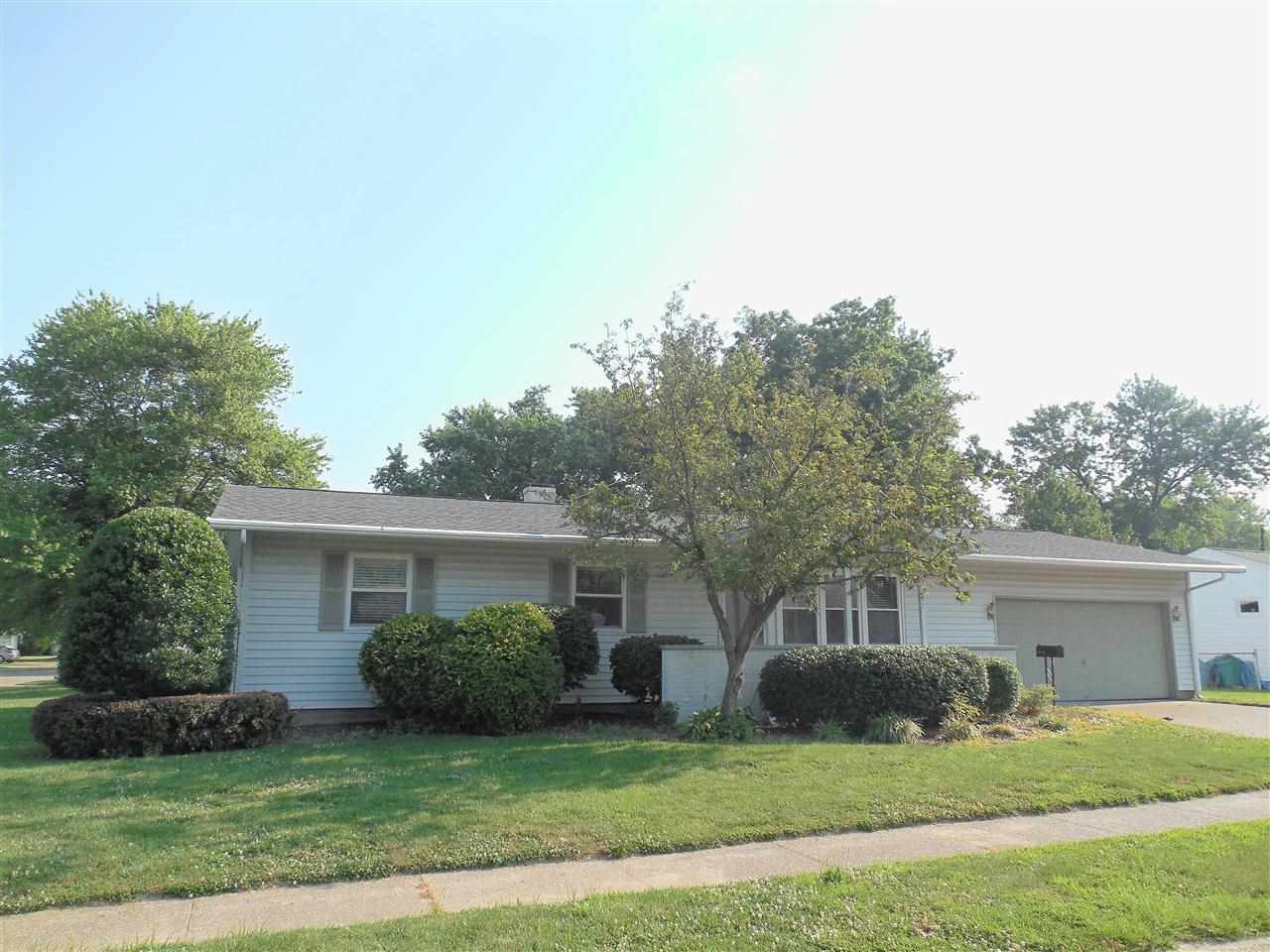 337 Lexington Road Evansville, IN 47710 - Photo 1 of 18 Gallery Image 1